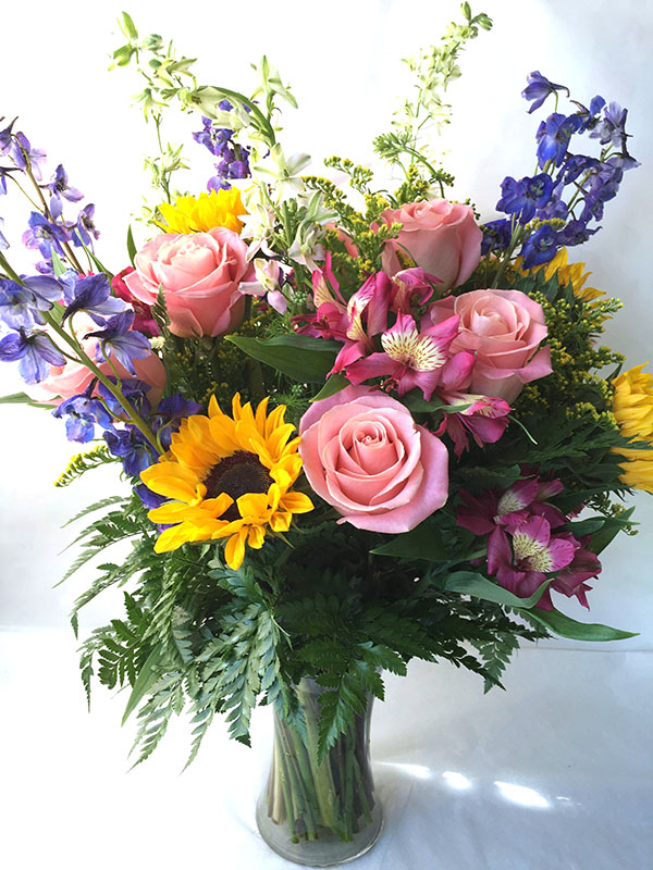 Sunflower & pink rose bouquet
